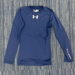 Underarmor long sleeve shirt